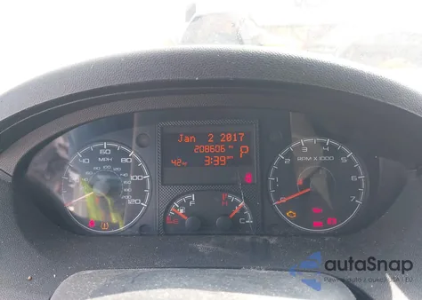 2018 Ram Promaster 2500 High Roof 136 Wb z USA, uszkodzony, nr VIN 3C6TRVCG0JE112872